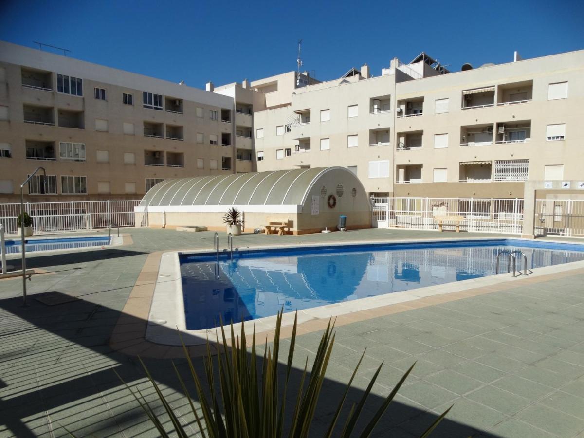 Apartamento Laguna Rosa 또레비에하 외부 사진